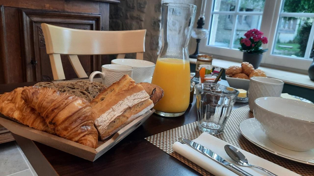 Manoir De Pierreville Audouville-la-Hubert Eksteriør billede